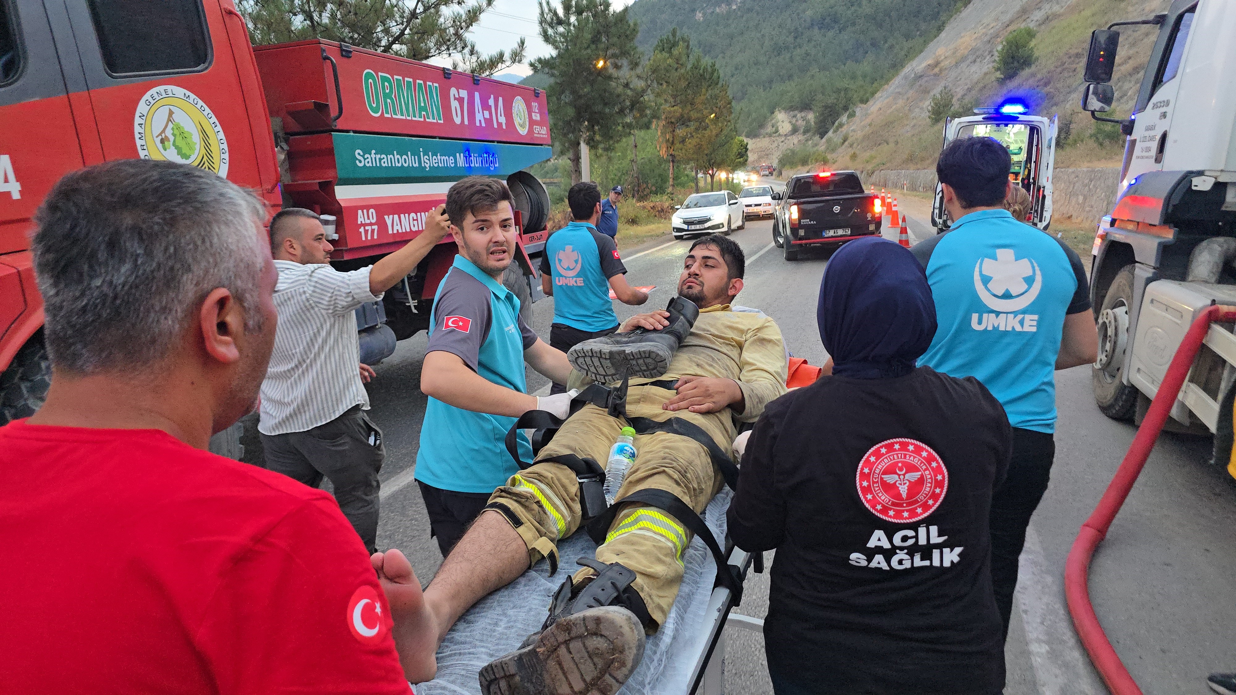 Komşu Ilde Orman Yangınına Müdahale Eden 2 Işçi Hastaneye Kaldırıldı! 12