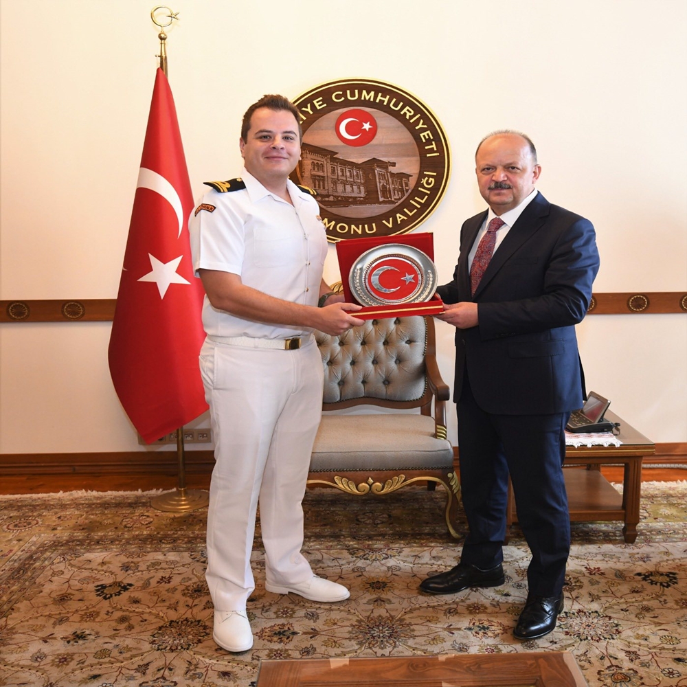 Komutanlardan Vali Dallı Veda Ziyare (3)