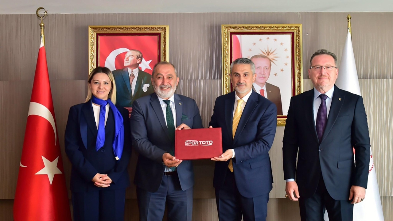 Küre Spor Toto Çim Hasa (2)