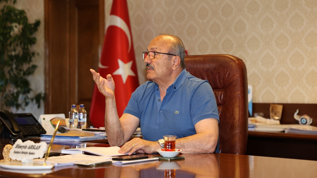 Mustafa Şenel Belediye Başkanı (3)
