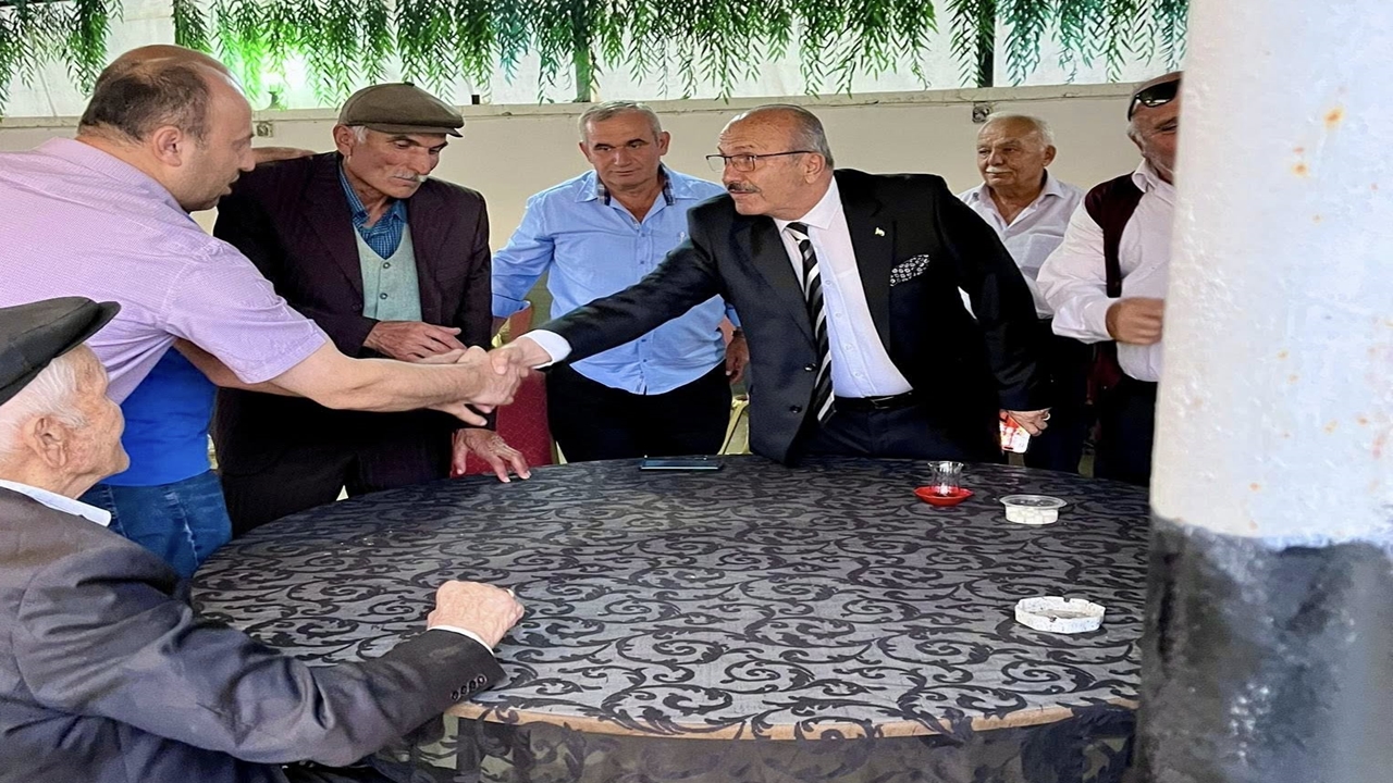Mustafa Zor Ile Saniye Zor (2)