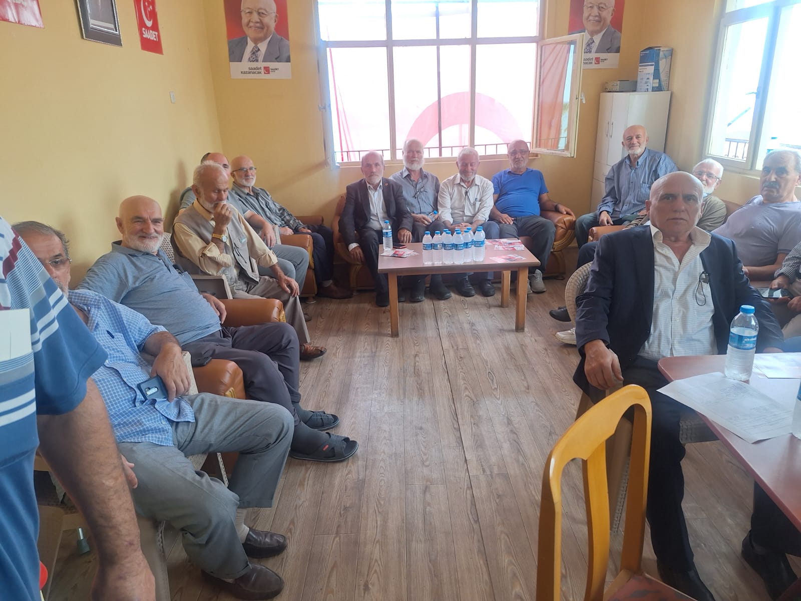 Parti Kongresini Yaptı Kastamonu'nun Ilçesinde Yeniden Başkan Seçildi