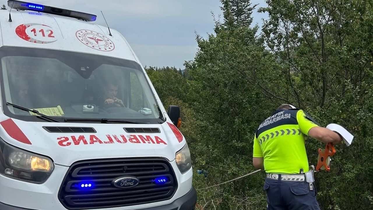 Pınarbaşı–Azdavay Yolunda Kaza Yaralılar Hastaneye Kaldırıldı (3)