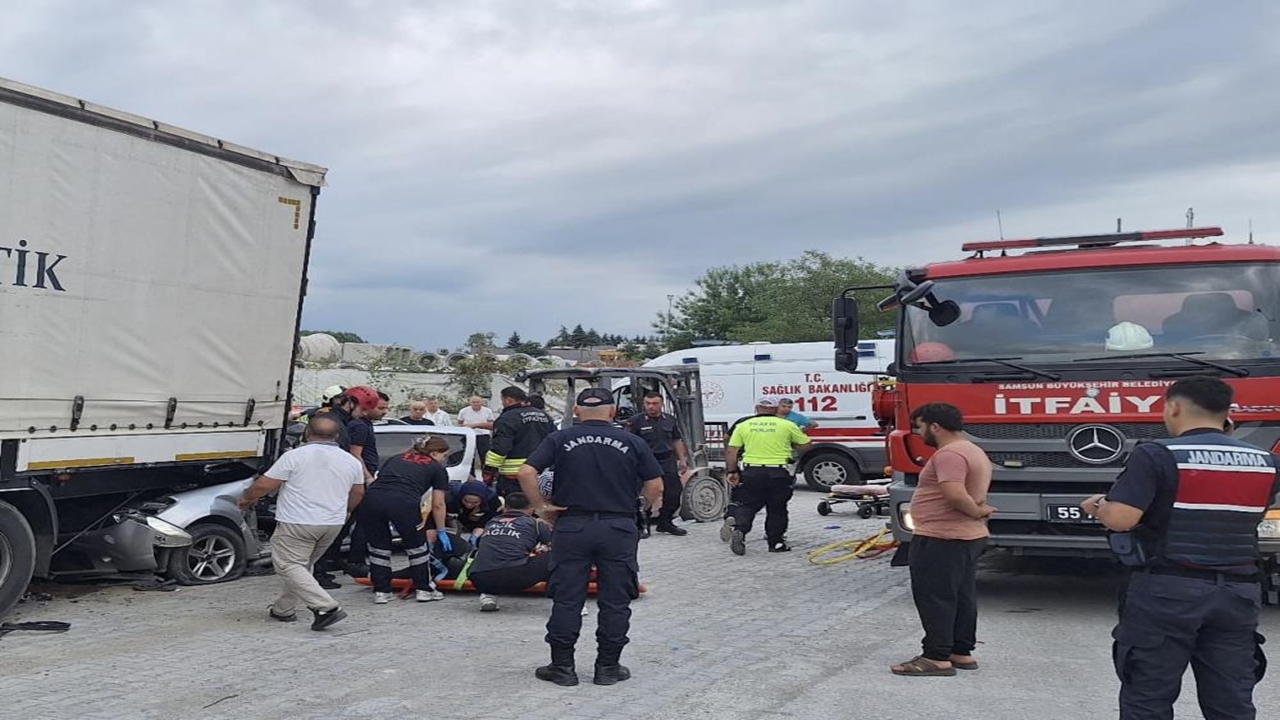 Samsun Tır Otomobil Kazası (3)