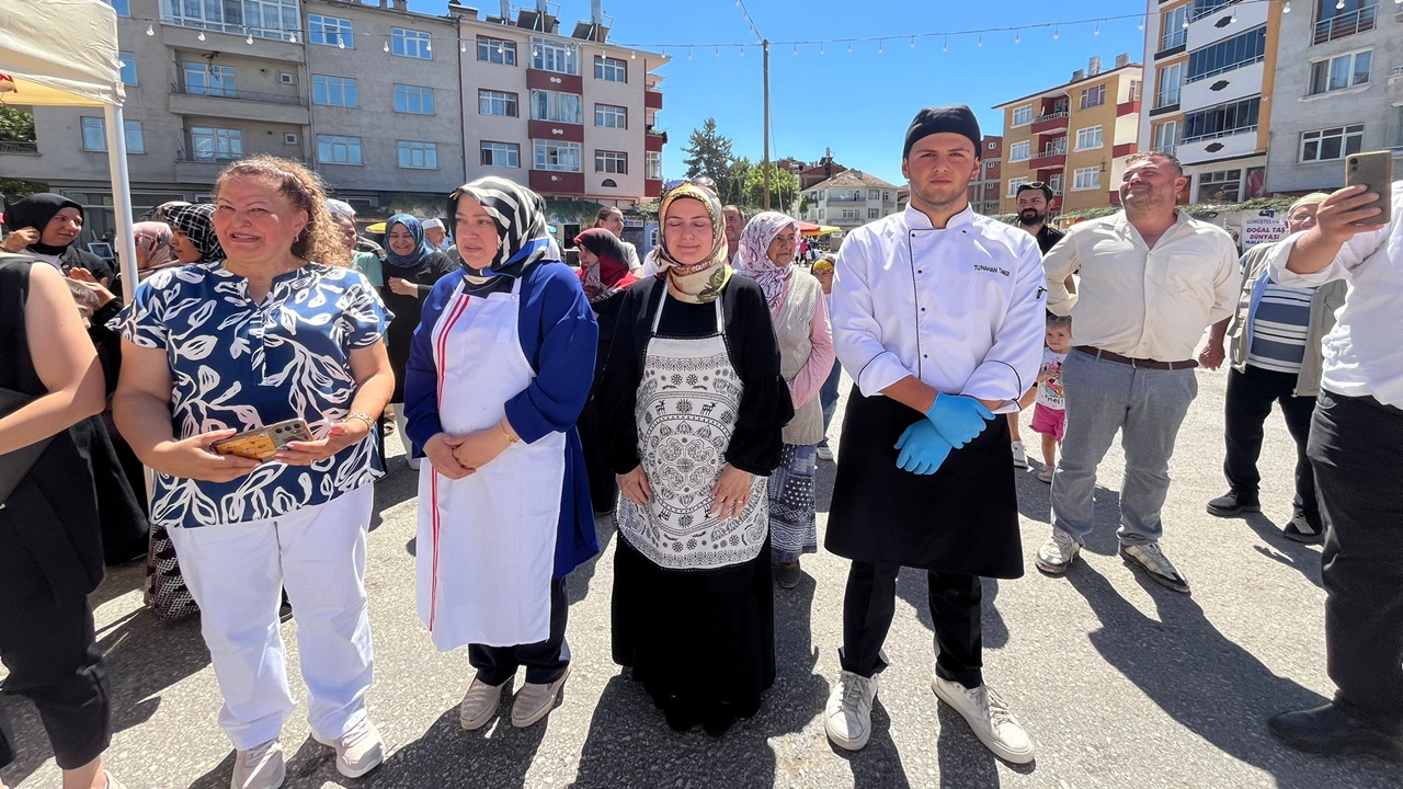 Sarımsaklı Armut (2)