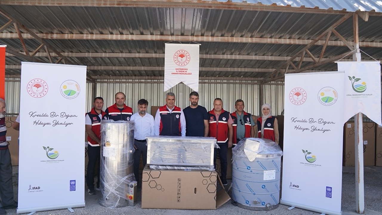 Tarım Bal Aletleri (3)
