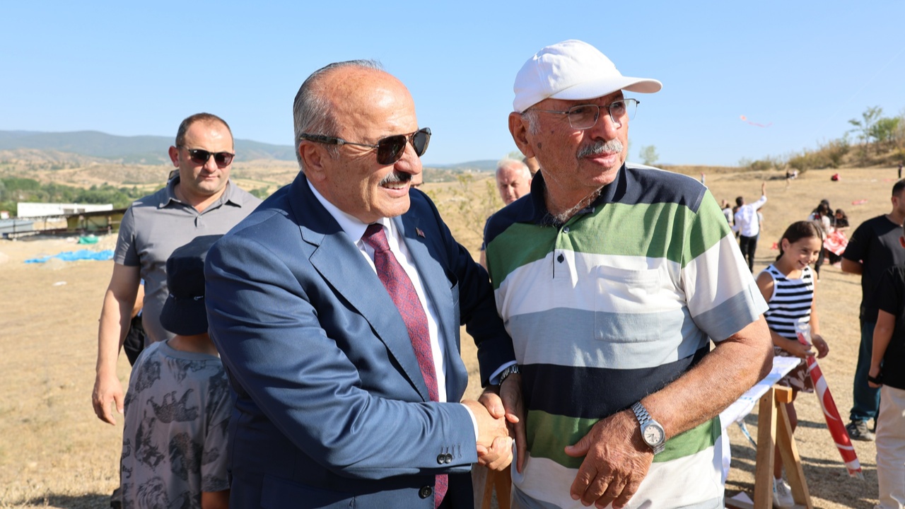 Taşköprü Ilçesinde Uçurtma Şenliği (18)