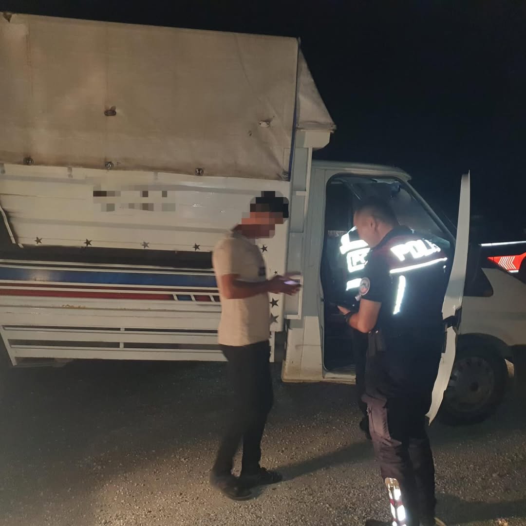 Taşköprü'de 252 Şahıs Ve 45 Araç Kontrol Edildi 3
