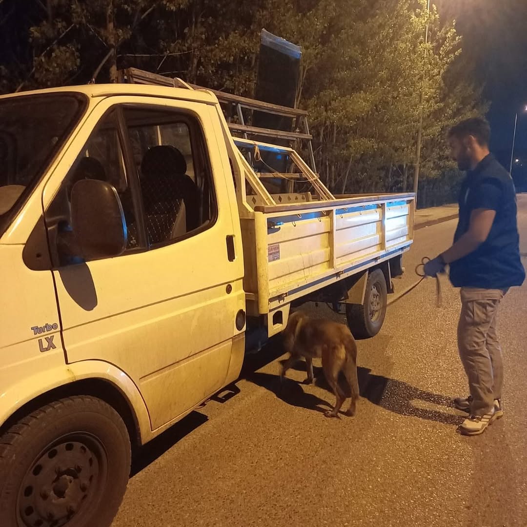 Taşköprü'de 252 Şahıs Ve 45 Araç Kontrol Edildi 8