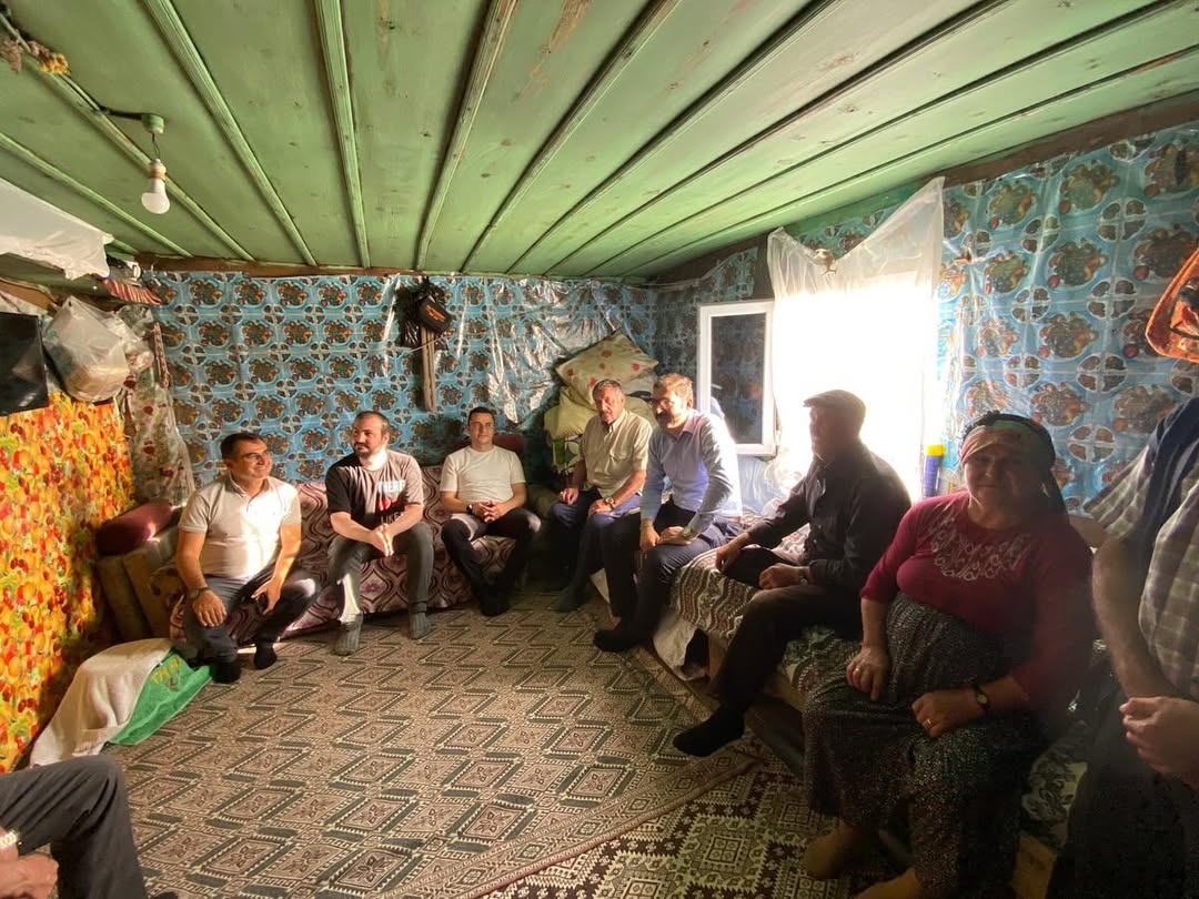 Taşköprü'nün Bu Köyünde Vatandaşların Taleplerini Dinledi