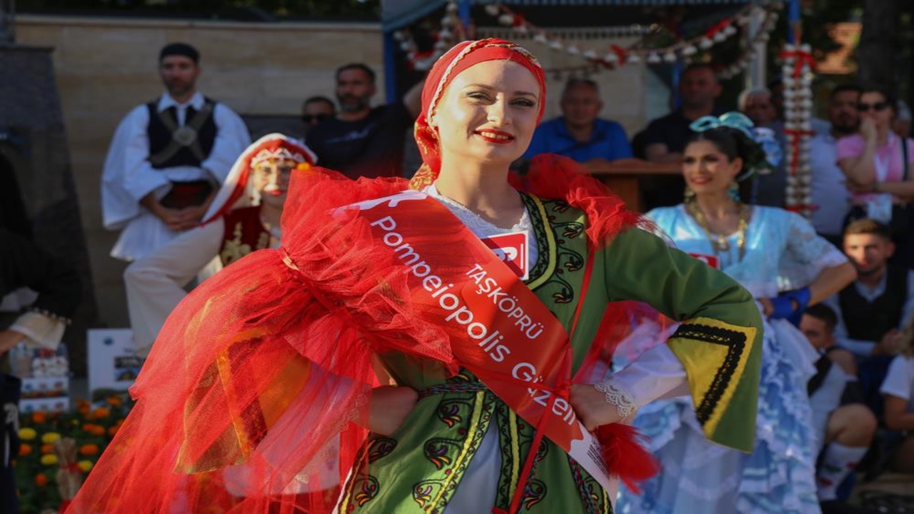 Taşköprünün Güzelleri (9)