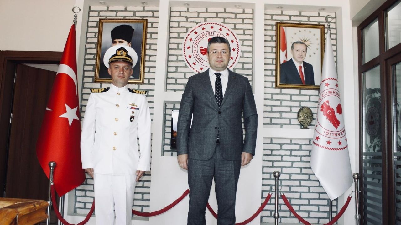 Tcg Turgutreis İnebolu’da Kaymakam Uçar Komutanları Makamında Ağırladı (2)