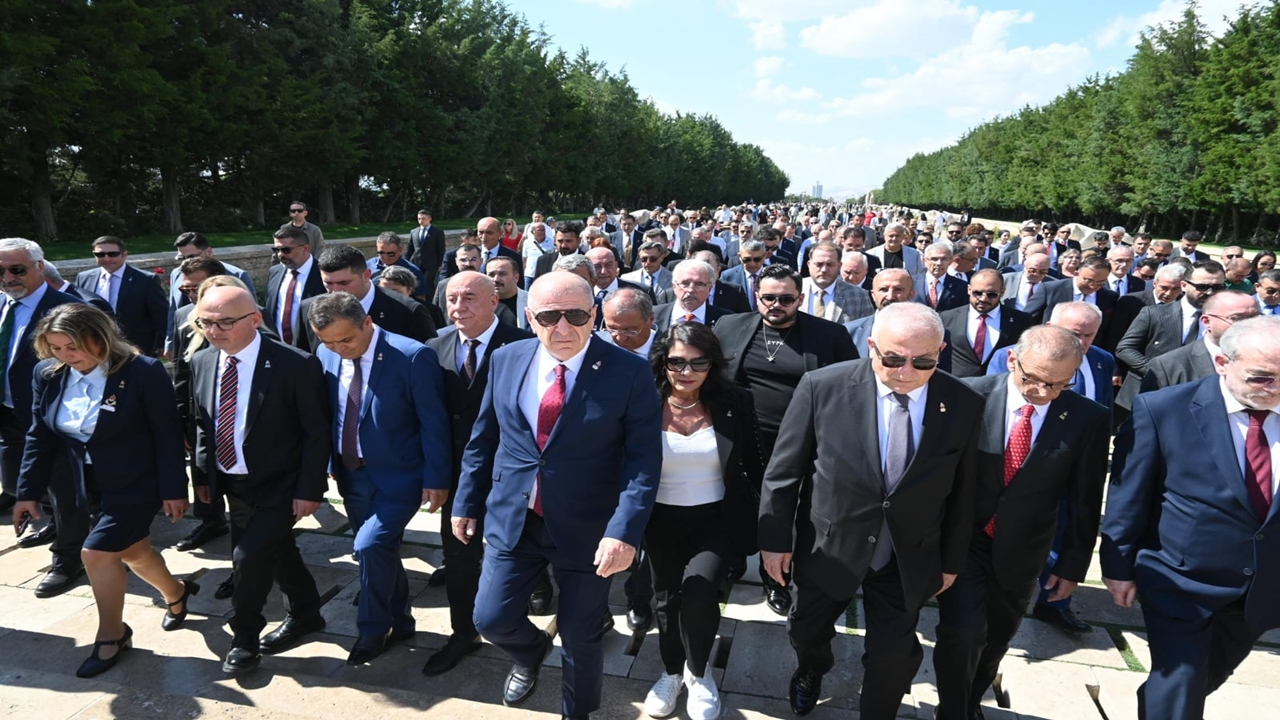 Zafer Partisi Il Yönetimi Anıtkabir (2)