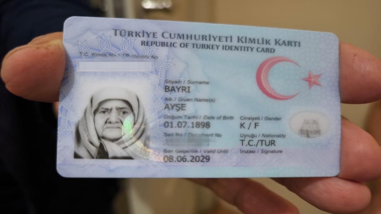 127 Yaşındaki Ayşe Bayrı (2)