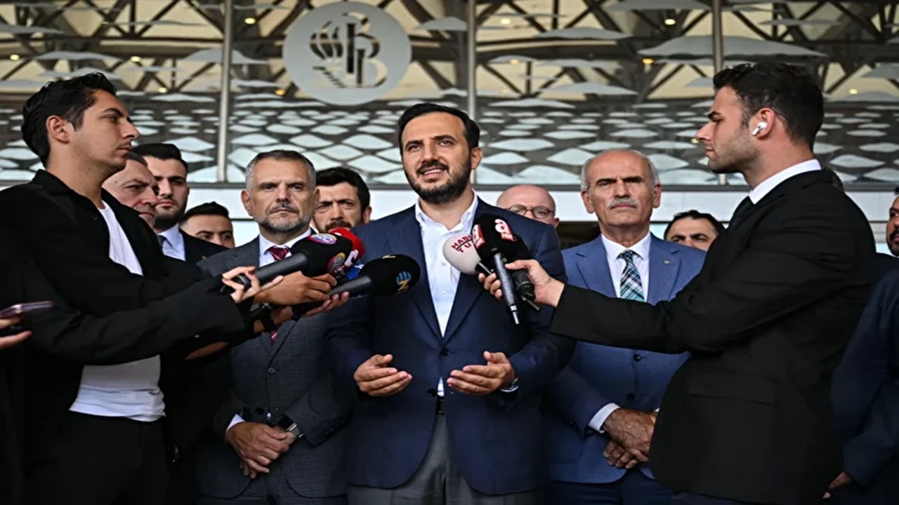 Abdullah Özdemir Mikrofon
