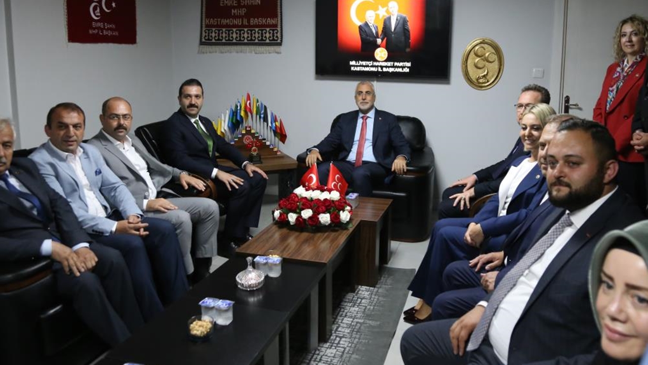 Afad Bakan Işıkhan Kastamonu (1)