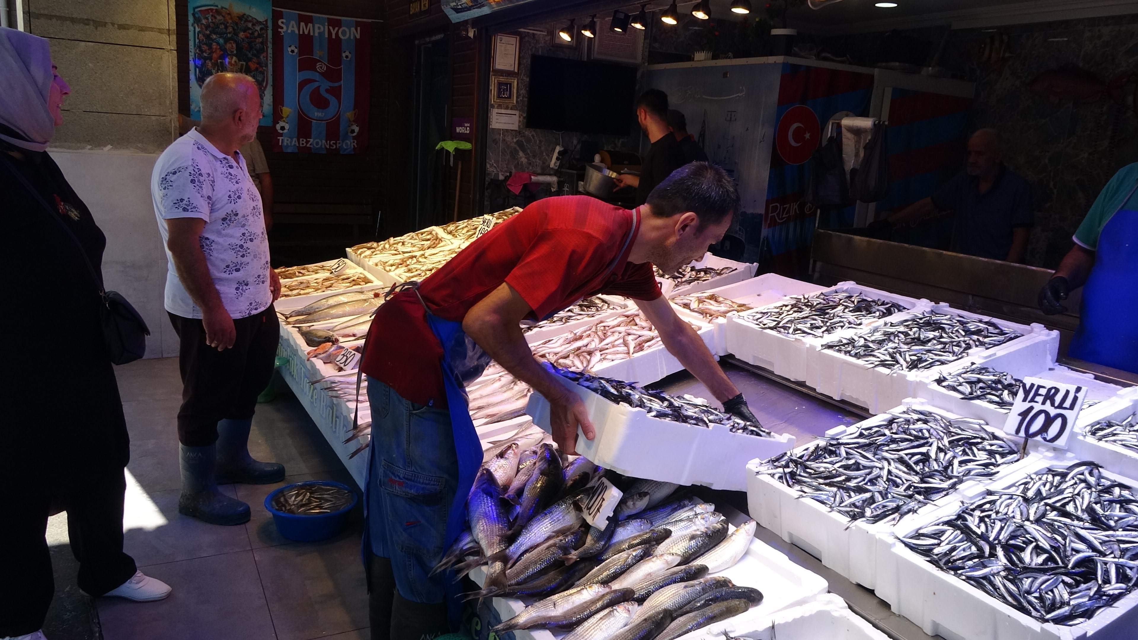Balık Avı Bollaştı, Hamsi 100 Tl'ye Kadar Düştü 3