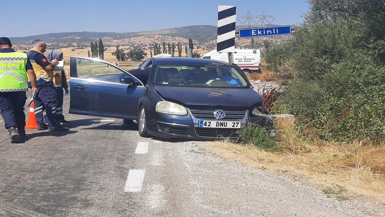 Bariyerlere Çarptı Feci Kaza (3)