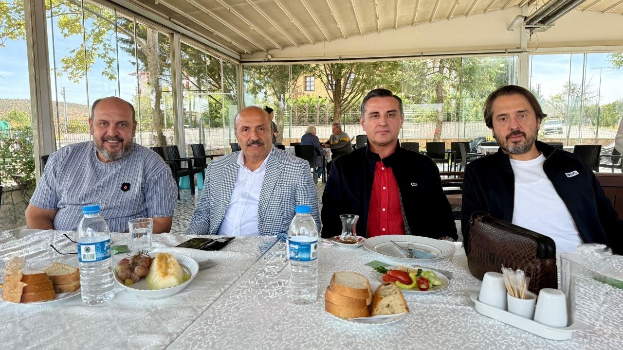 Başarılı Çalışmalarıyla Bilinen Vali Yardımcısı Özmen’den Başkan Arslan’ı Ziyaret (1)