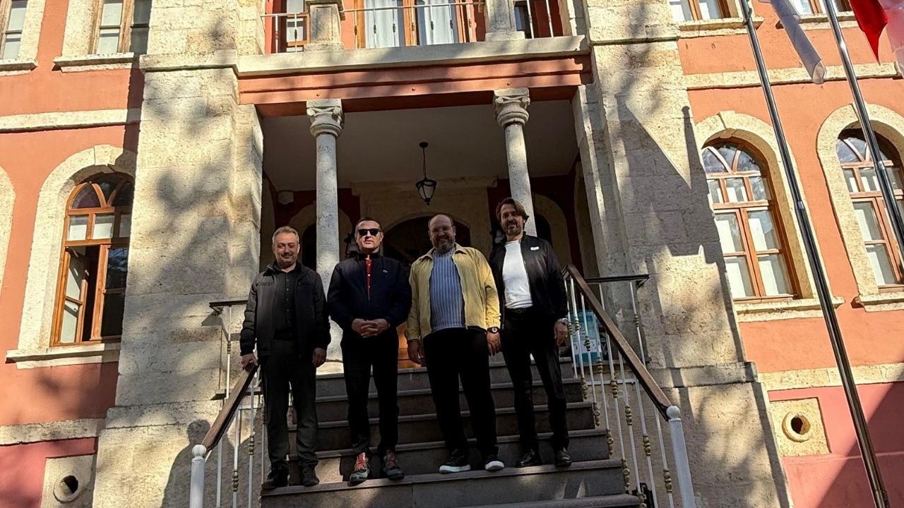 Başarılı Çalışmalarıyla Bilinen Vali Yardımcısı Özmen’den Başkan Arslan’ı Ziyaret (4)