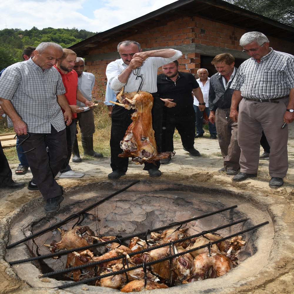 Çatalçam Kuyu Kebabı (7)