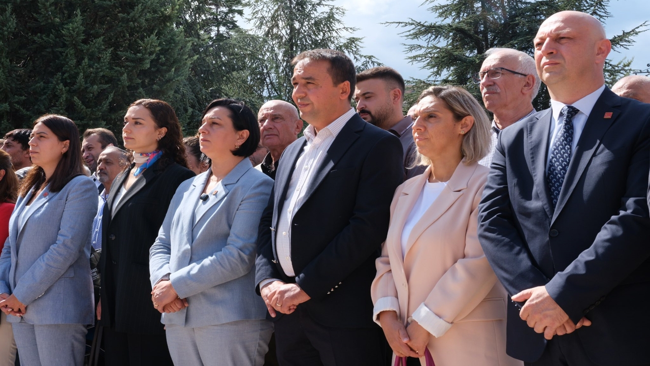 Chp 102 Yaşında (3)