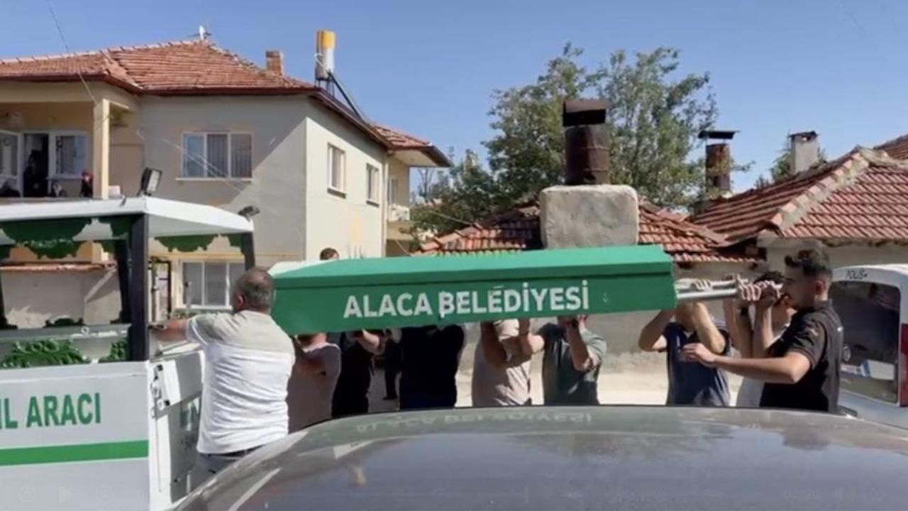 Feci Olay Evinin Balkonundan Düşen Adam Öldü (2)