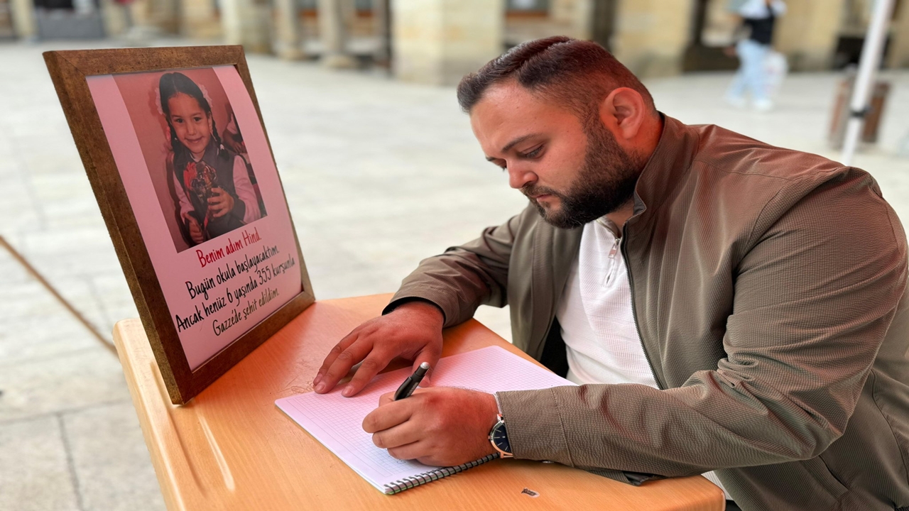 Gazze Tarihe Not (1)