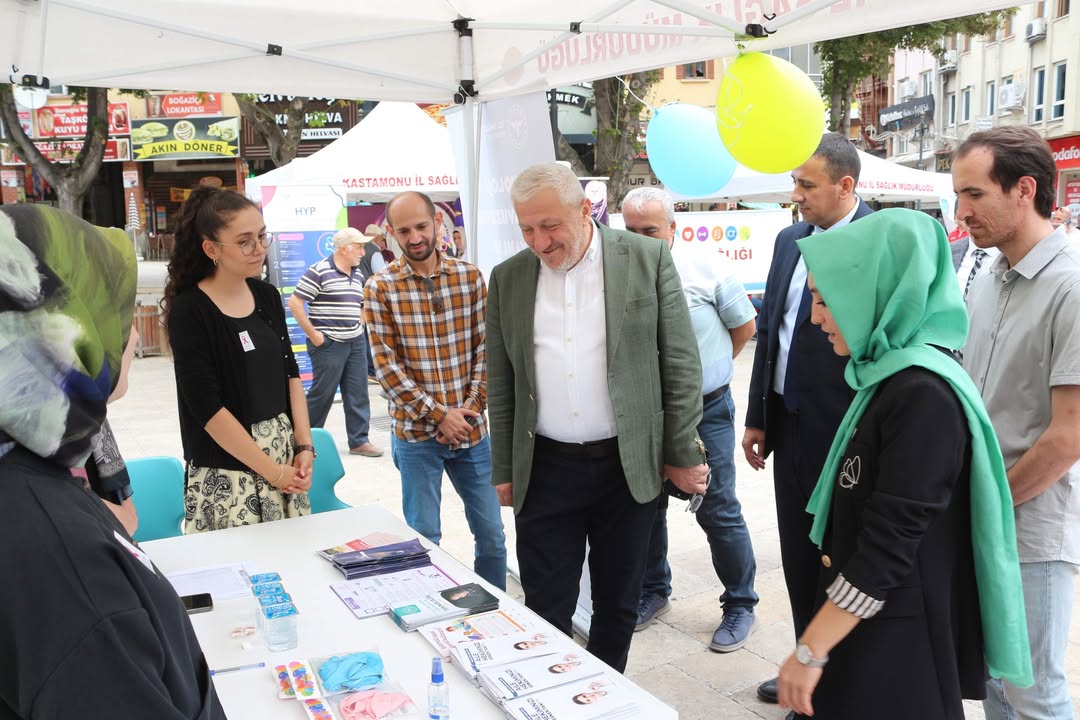 'Halk Sağlığı Sokağı' Kastamonu’da Yoğun Ilgi Gördü 5