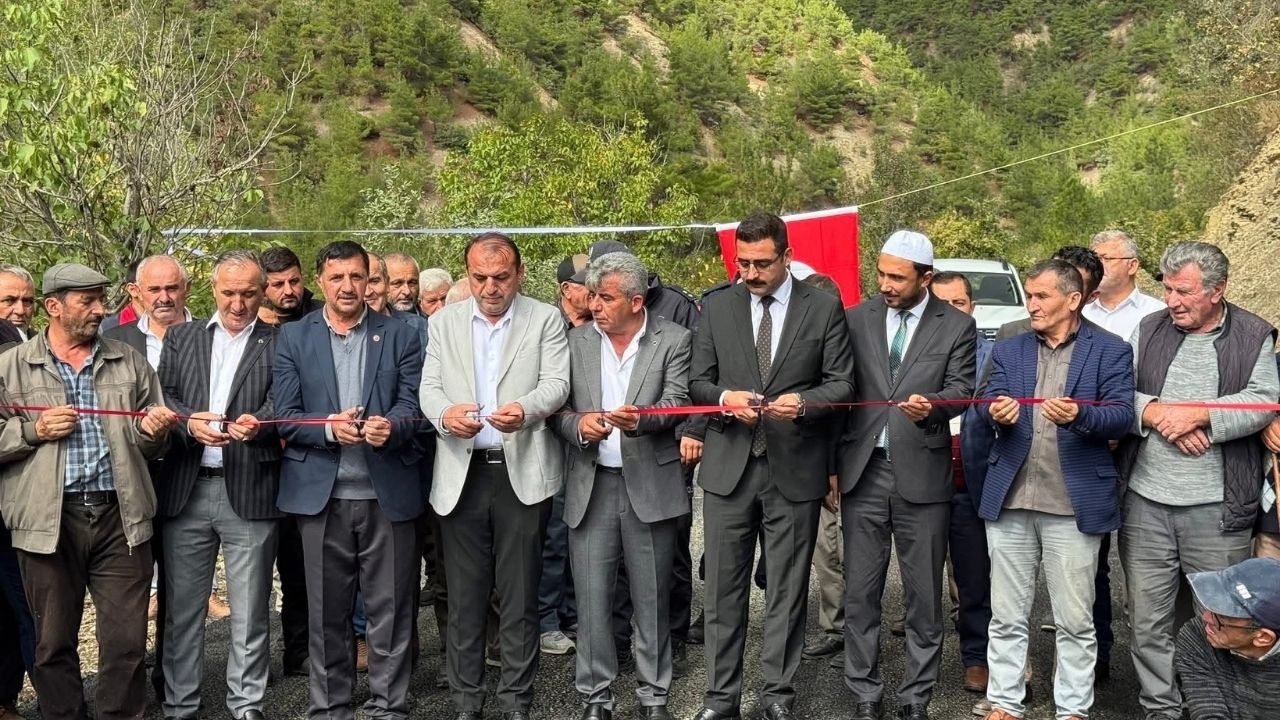 Hanönü’de Sıcak Asfalt Çalışması Hizmete Açıldı (4)