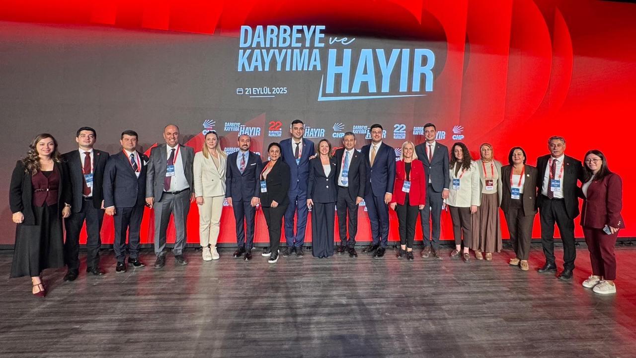 Hikmet Erbilgin Parti Meclisi (3)