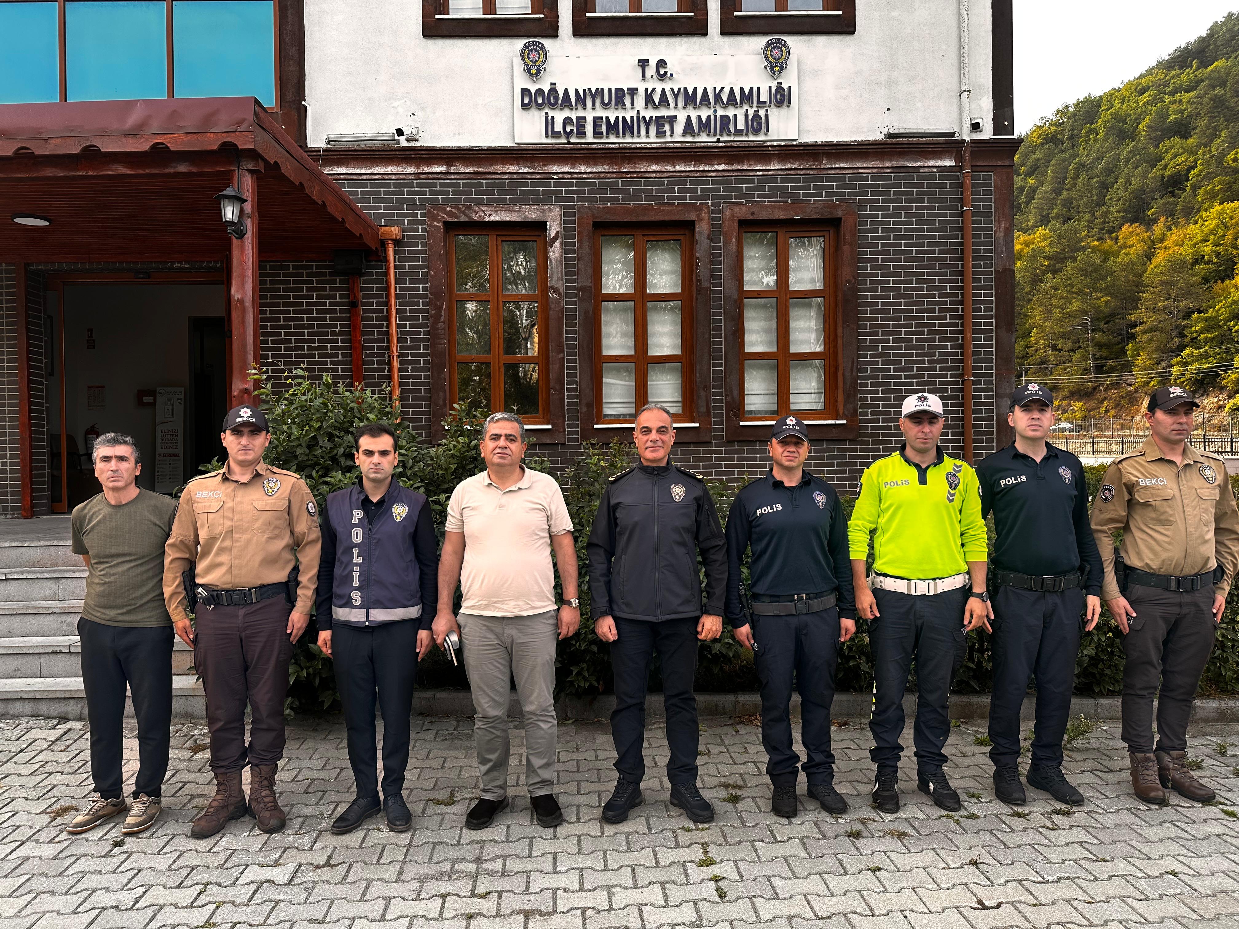 İl Emniyet Müdürü Kastamonu'nun Ilçelerinde Incelemelerde Bulundu 2