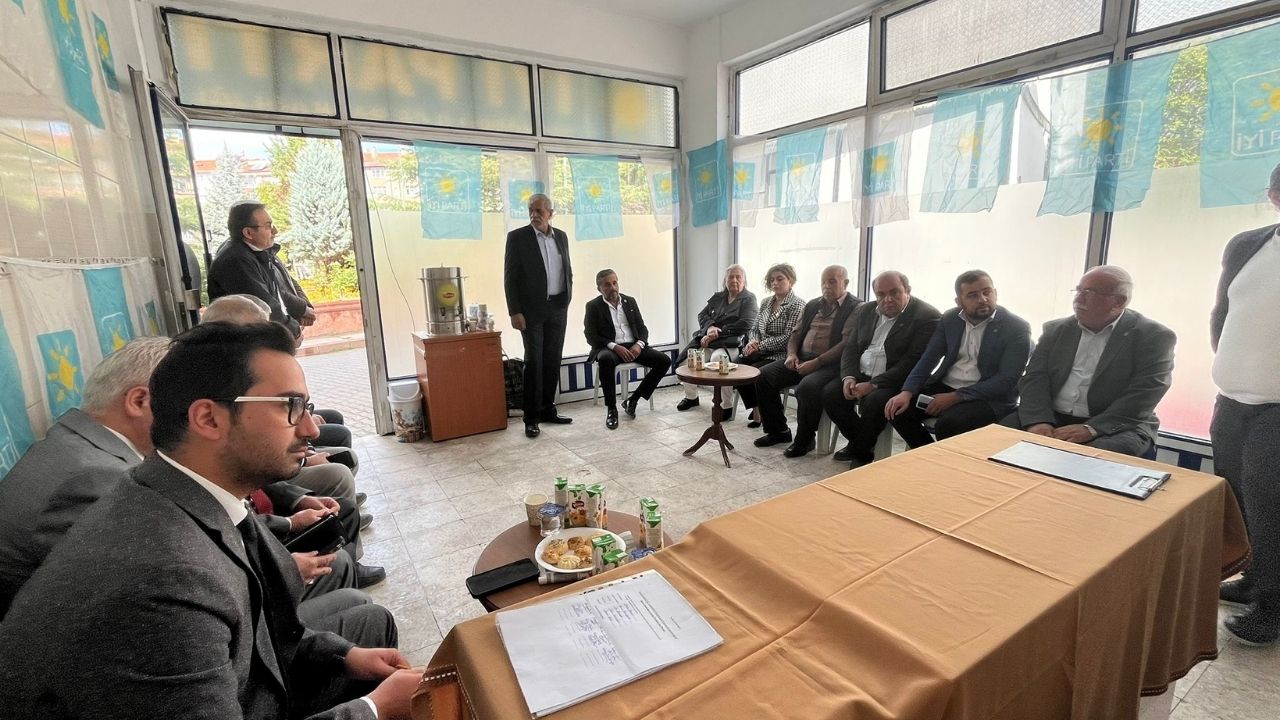 İyi̇ Parti Taşköprü'de Güven Tazeledi Mustafa Şenel Yeniden Başkan (6)