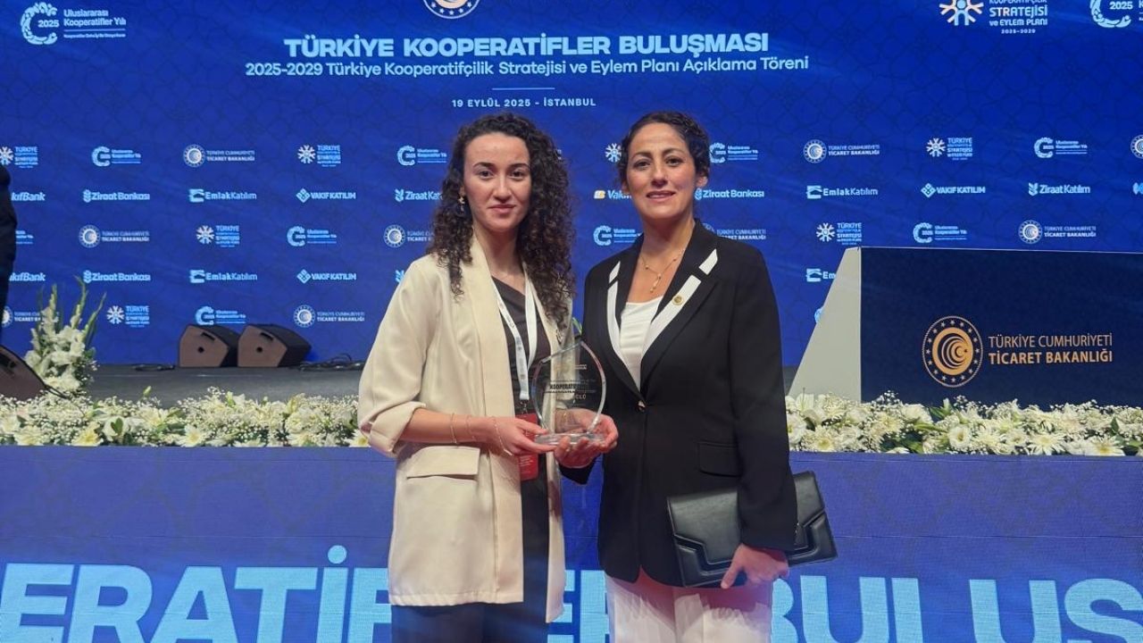 Kadın Emeğine Vefa Taşköprü’den ‘Annemin Eli’ Filmi Ödüle Layık Görüldü (3)