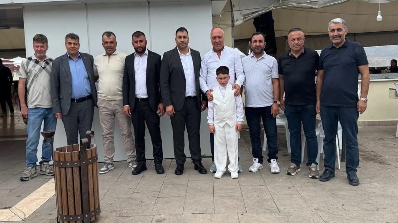 Kartal Ailesi (3)