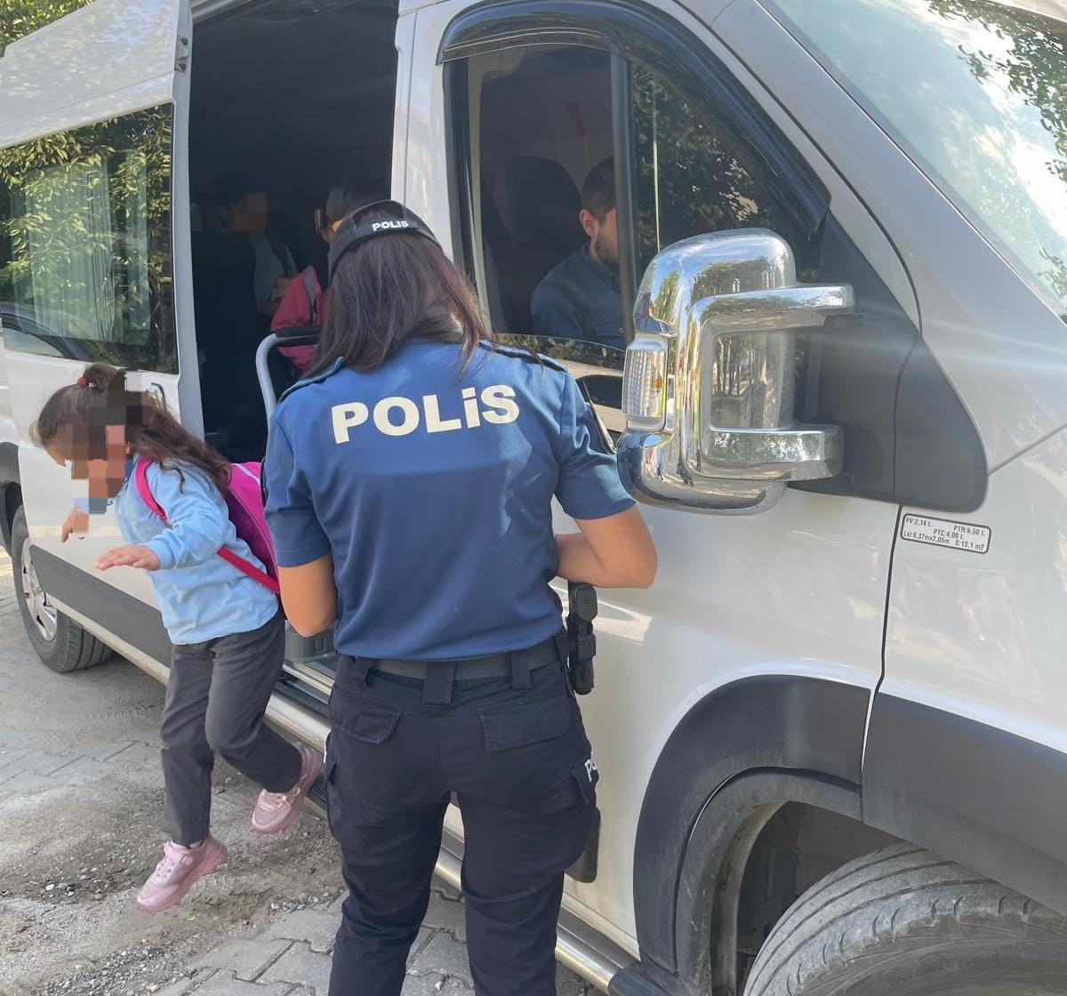 Kastamonu Emniyeti, Okul Çevrelerinde Güvenlik Önlemlerini Artırdı 88