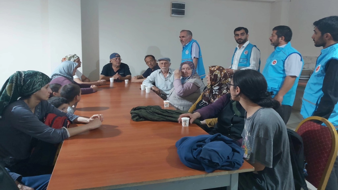 Kastamonu Müftüsü Yangın Zede Ziyaret (1)