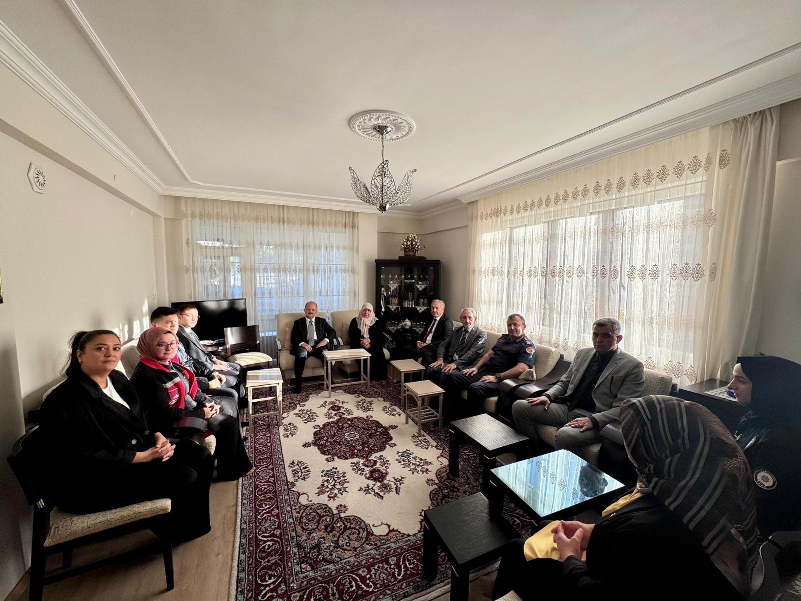 Kastamonu Valisi Dallı Ilçede Incelemelerde Bulundu 1