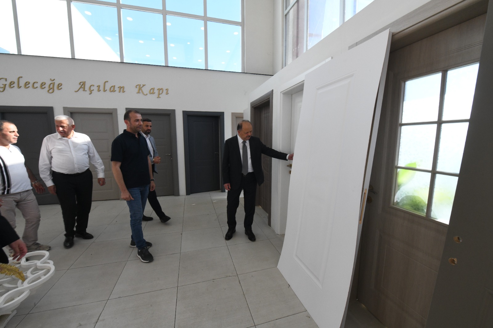 Kastamonu Valisi Dallı Ilçede Incelemelerde Bulundu 22