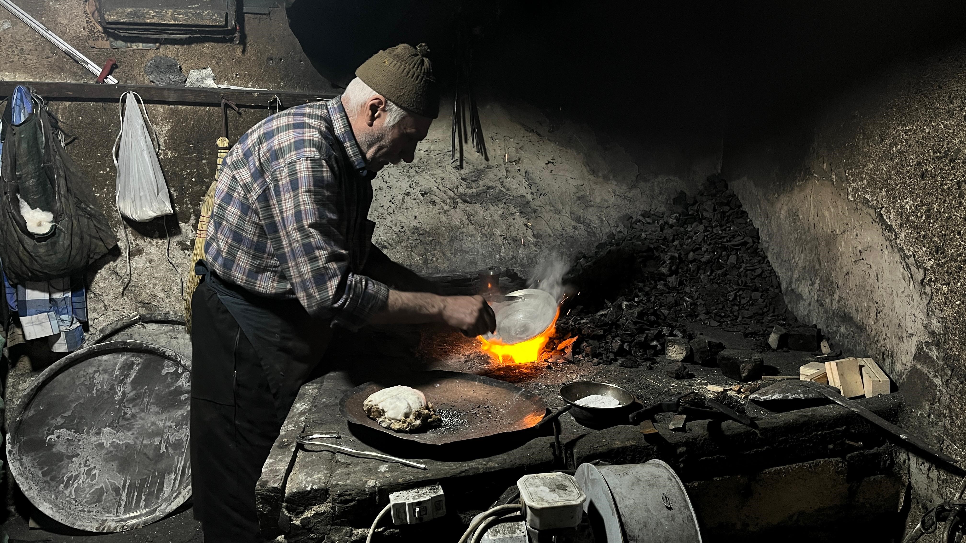 Kastamonu'da 78 Yaşındaki Usta Unutulmaya Yüz Tutan Mesleğini Aşkla Yapıyor! 4