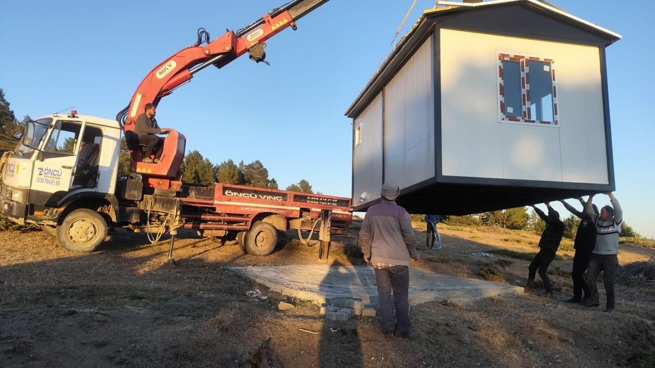 Kastamonu’da Çoban Barınağı Desteği Taşköprü’ye De Teslim Edildi (5)