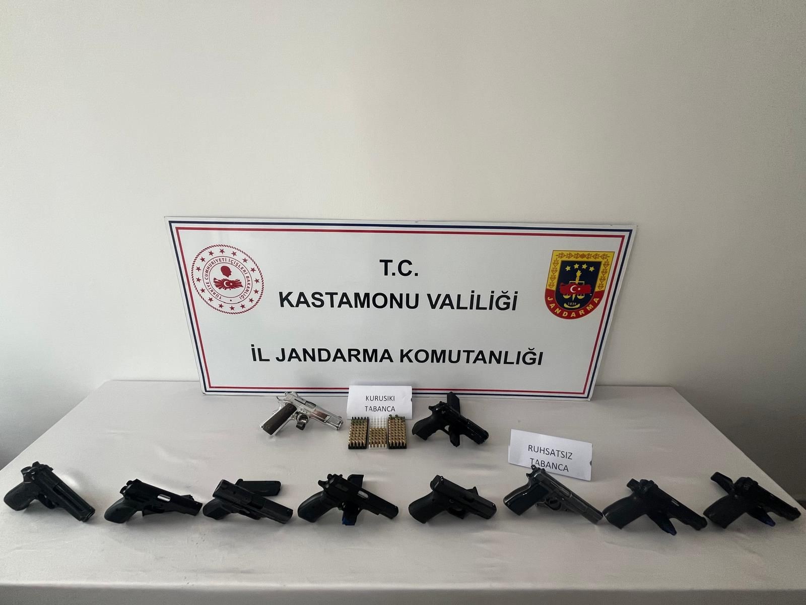 Kastamonu'da Düğünde Havaya Ateş Açtılar 1 Yaralı, 8 Gözaltı