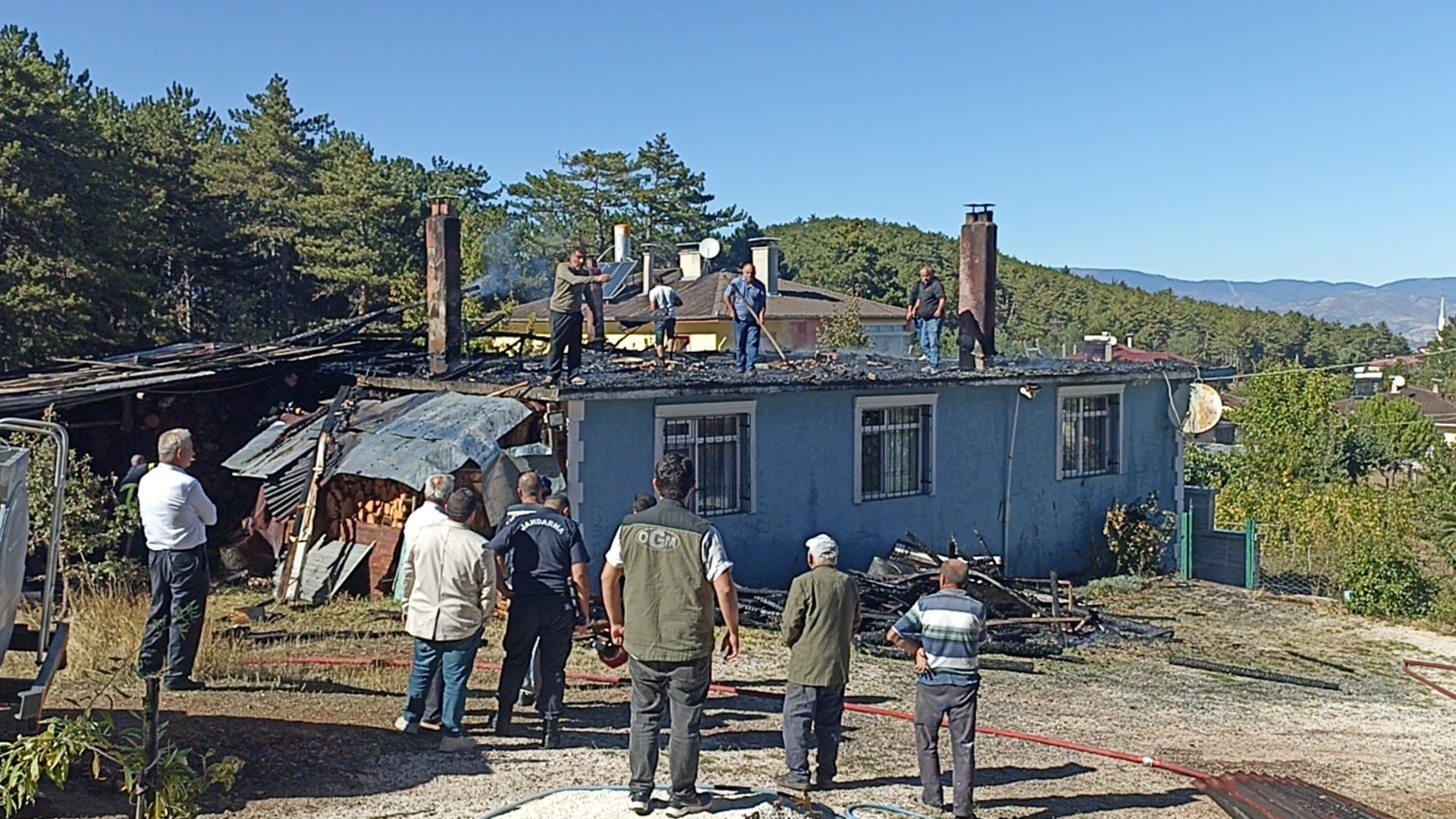 Kastamonu'da Itfaiye Ekipleri Yangın Faciasını Son Anda Önledi! 1