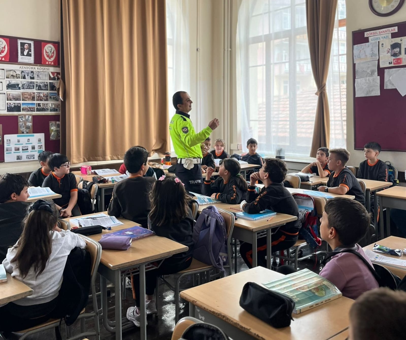 Kastamonu'da Minik Trafik Dedektifleri Göreve Hazır!