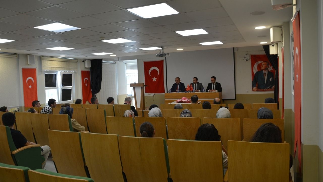Kastamonu’da Öğrenciler İçin Büyük Adım Koç Öğretmen Sistemi Tanıtıldı (4)
