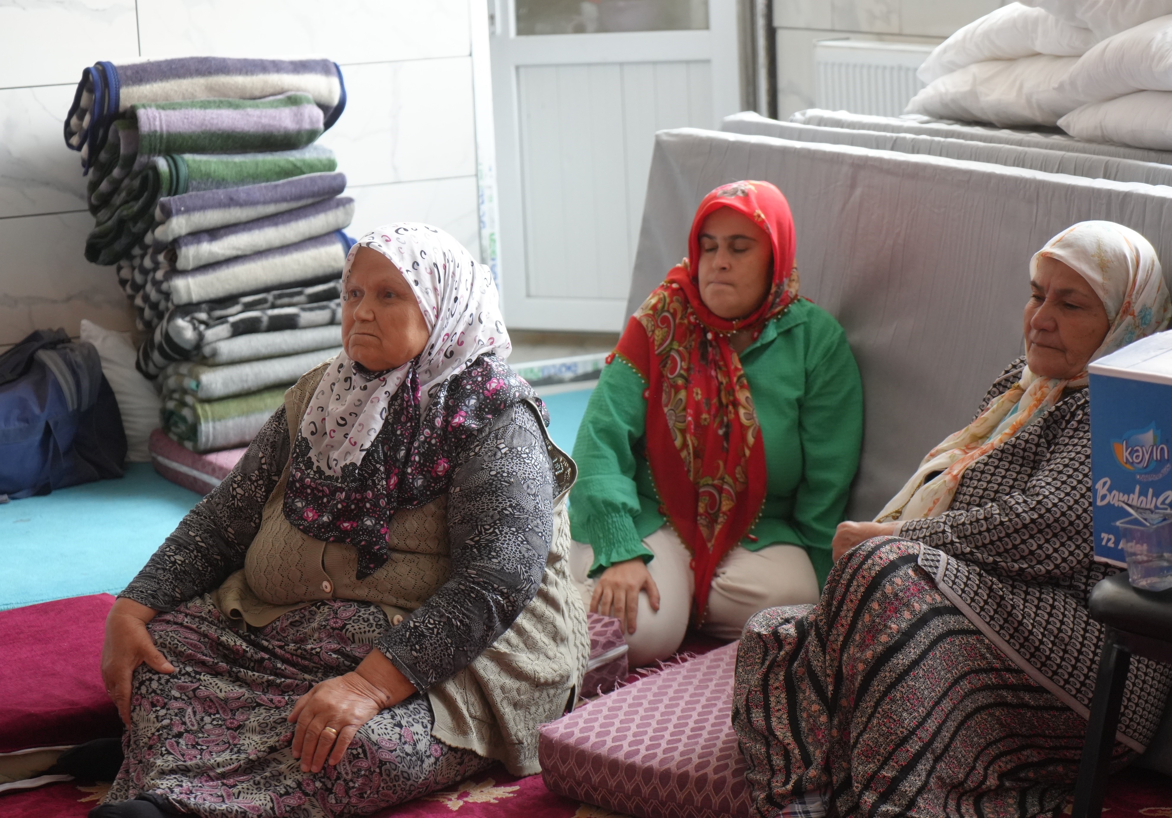 Kastamonu'da Orman Yangını Sebebiyle Vatandaşlar Kur'an Kurslarına Yerleştirildi 3