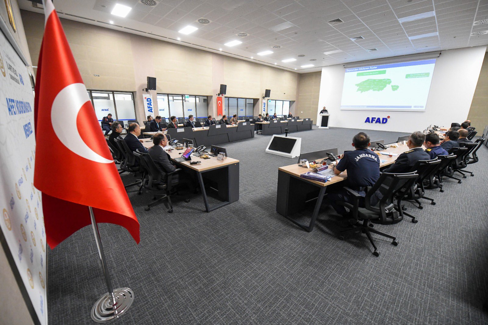 Kastamonu'da Toplantı Yapıldı Deprem Ve Yangın Gündeme Geldi! 1