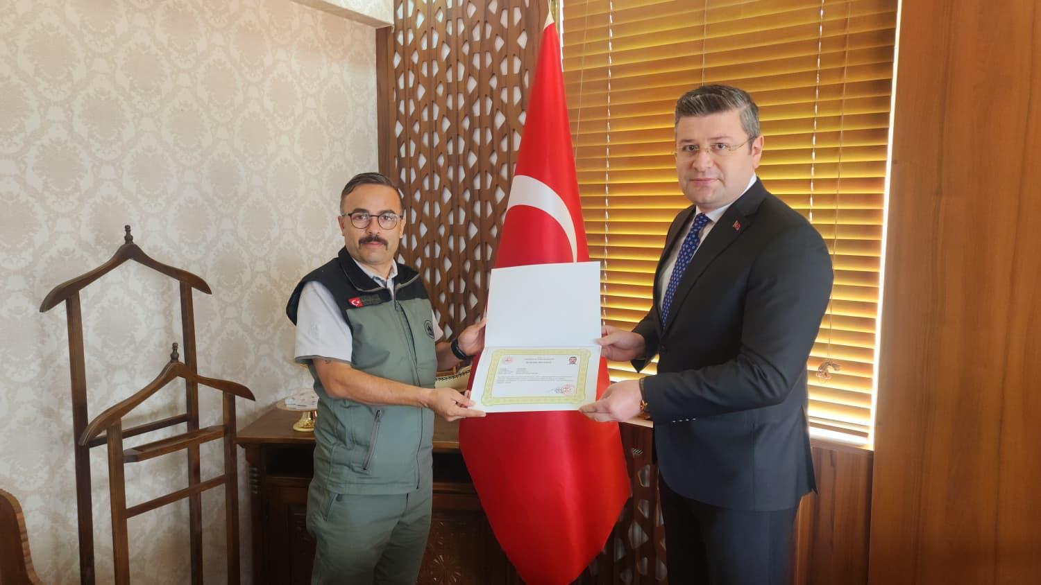 Kastamonu'nun Ilçesinde Kaymakamdan Personele Takdir!