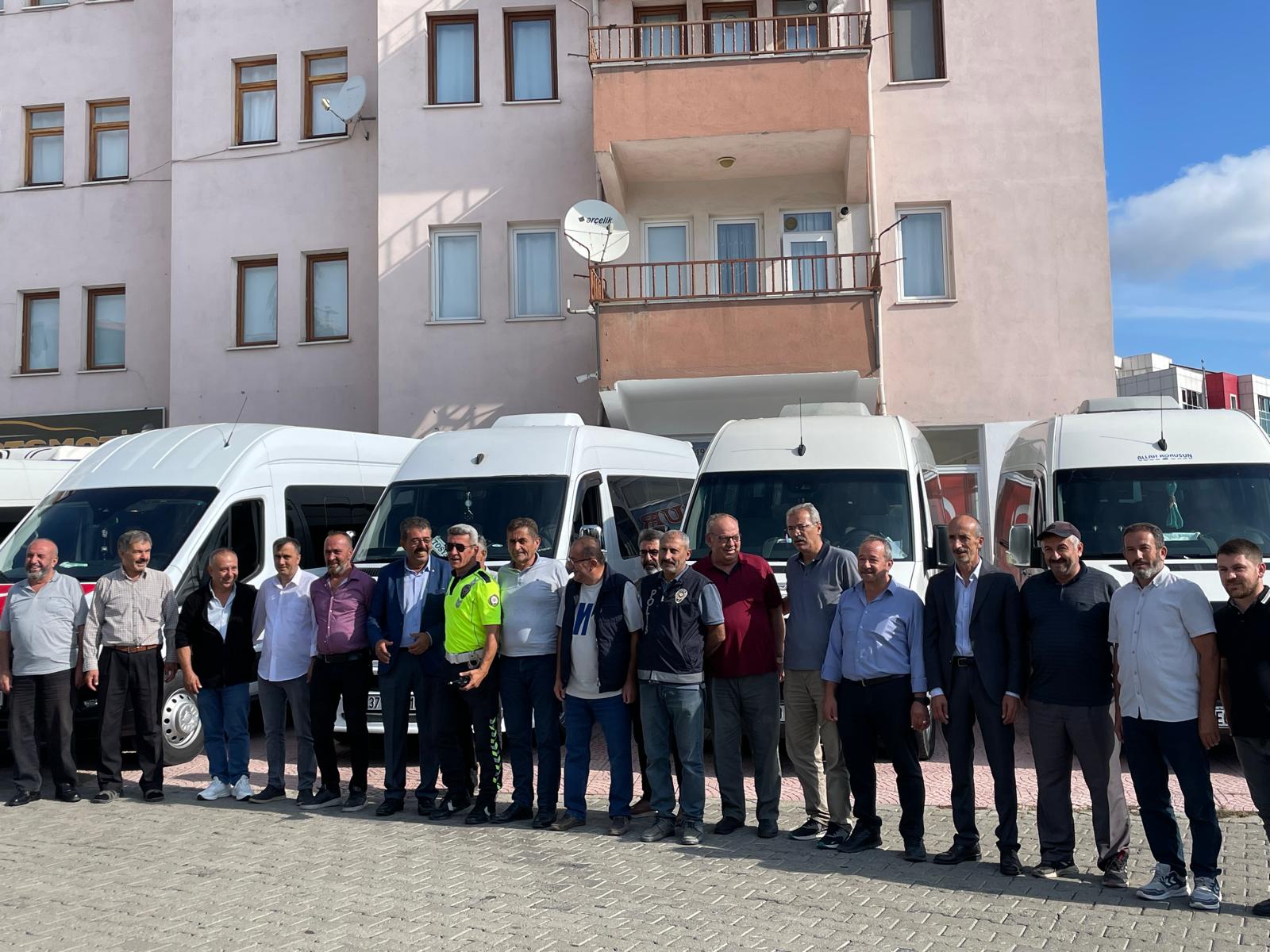 Kastamonu'nun Ilçesinde Şoförler Kurban Keserek Yeni Dönemi Kutladı