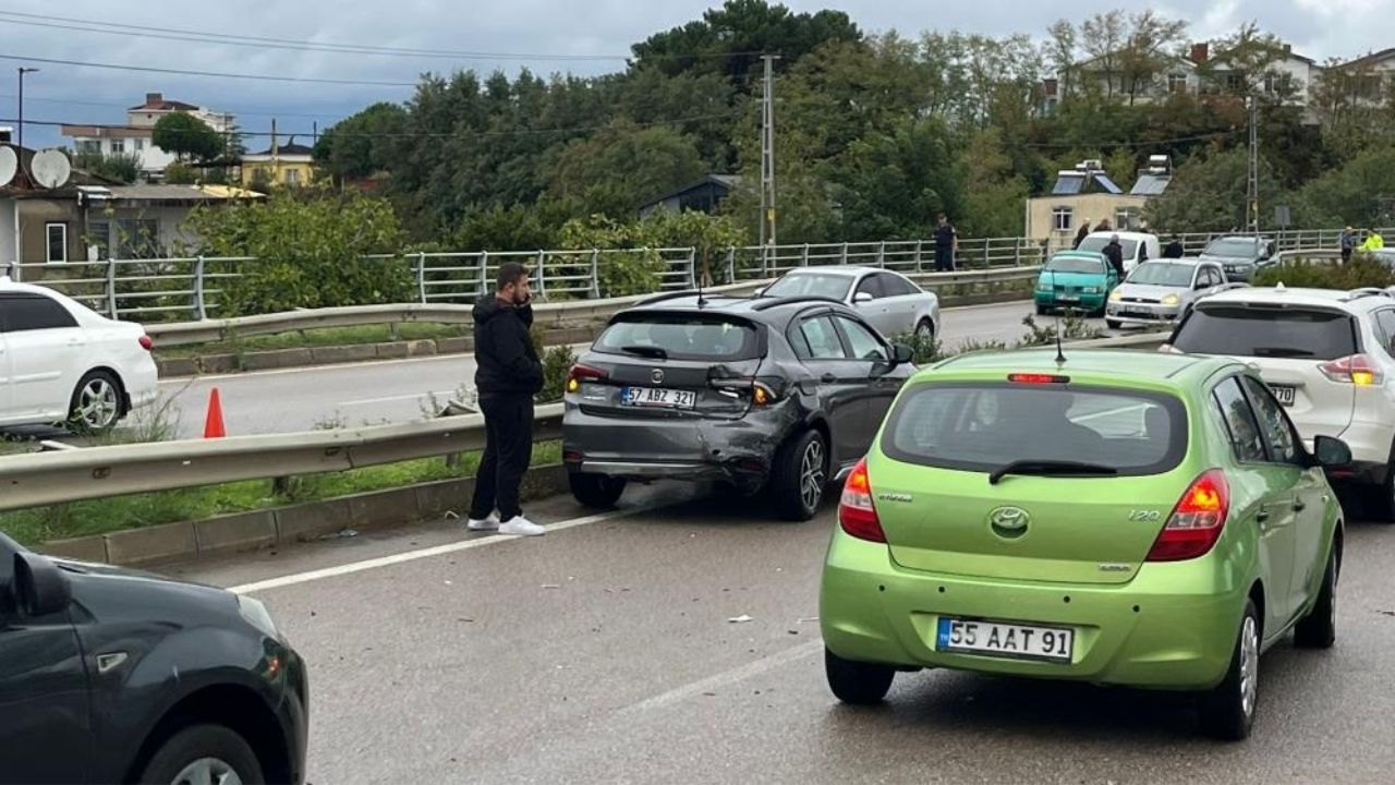 Komşuda 6 Aracın Karıştığı Zincirleme Kaza 1 Kişi Yaralandı (3)